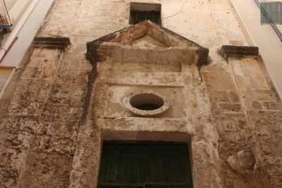 Mola: la piccola e nascosta Cappella di San Giacomo, eretta in memoria della peste